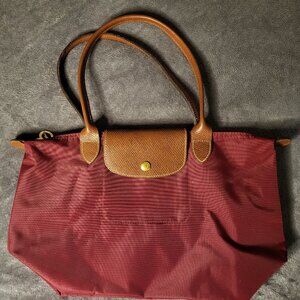 Longchamp Le Pliage Medium Red Totebag
